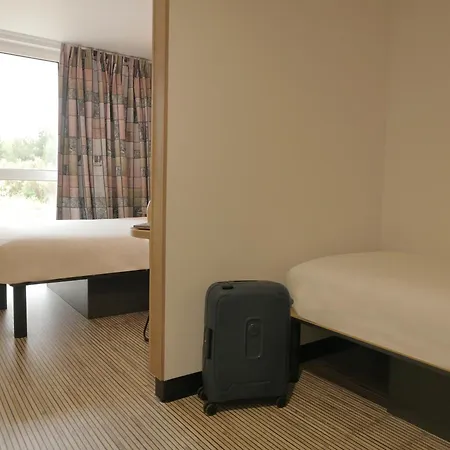 Rocadest La Cite Szálloda 3*