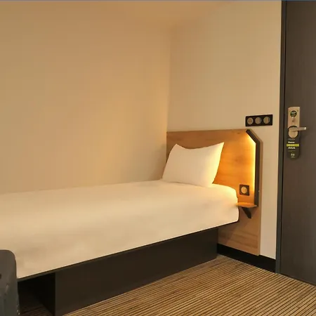 Hotel Rocadest La Cite 3*