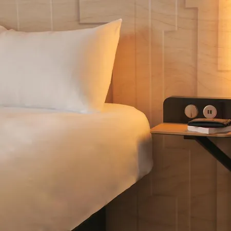 Hotel Rocadest La Cite