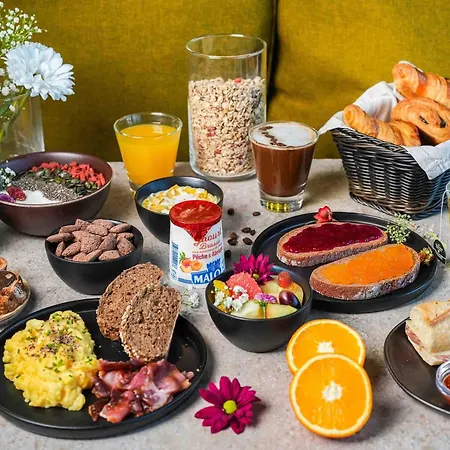 Hotell Rocadest La Cite Carcassonne