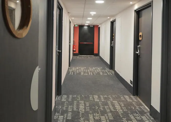 Hotel Rocadest La Cite 3*