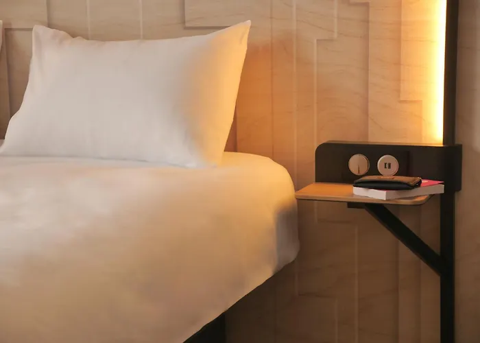 Hotel Rocadest La Cite